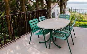 Beautiful apartment with picturesque view&free parking